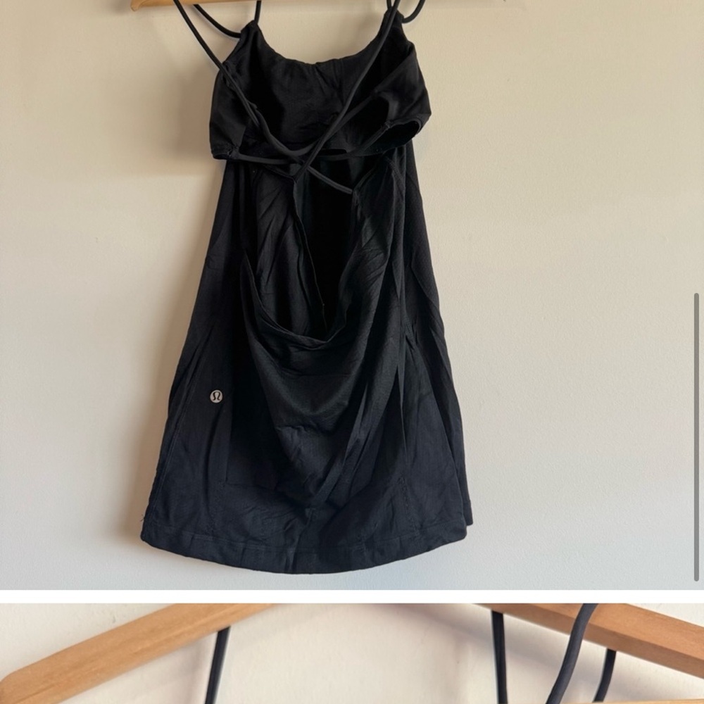 Lululemon Flow And Go Tank II Black Size 4